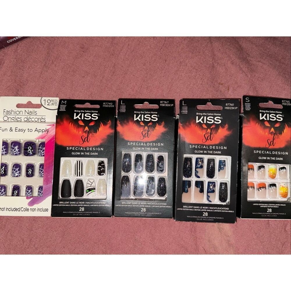 🎃 Halloween Glow-in-the-Dark Press-On Nail Bundle – KISS – Brand New